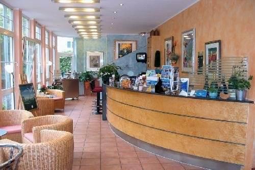Hotel Mado Кёльн Экстерьер фото