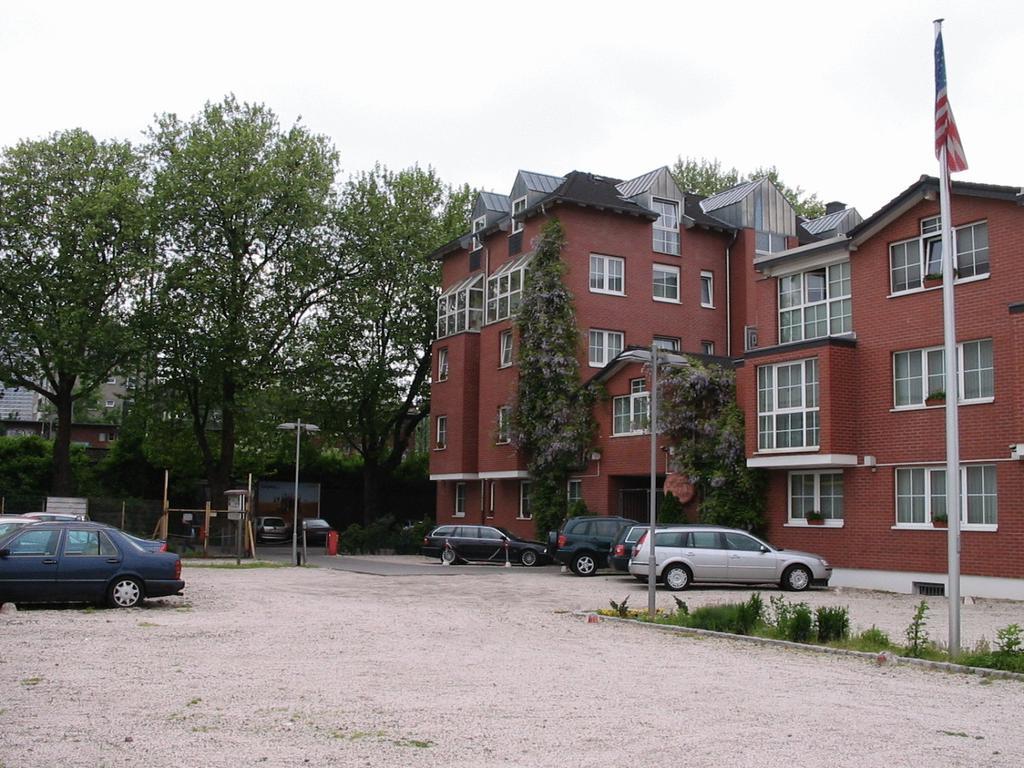 Hotel Mado Кёльн Экстерьер фото